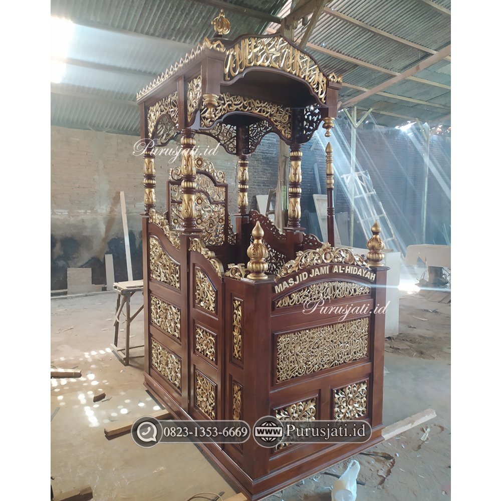 Mimbar Kubah Masjid Jami' Al-Hidayah Model Ukiran Jati Jepara