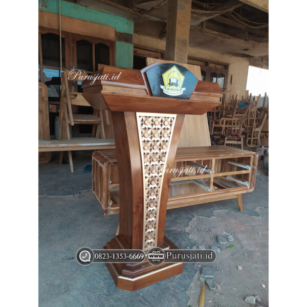 Podium Pidato Madrasah Ibtidaiyah Model Minimalis